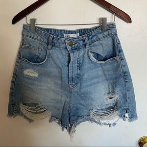 Distressed Zara super high rise shorts